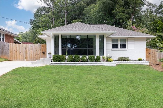 820 Wayland Court SE, Smyrna, GA 30080