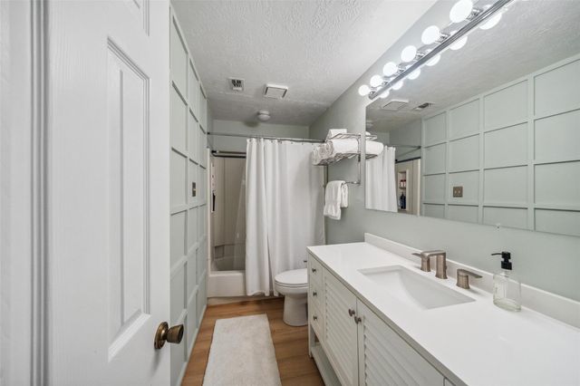 801 River Road F120, Montgomery, TX 77356