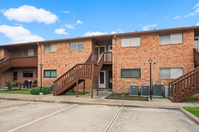 801 River Road F120, Montgomery, TX 77356