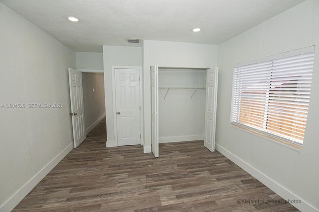 3045 SW 21st St, Miami, FL 33145