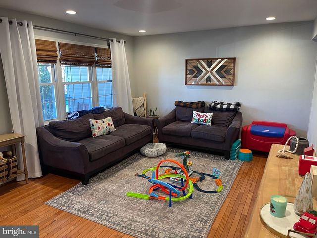 139 COOPERS KILL RD, Delran, NJ 08075