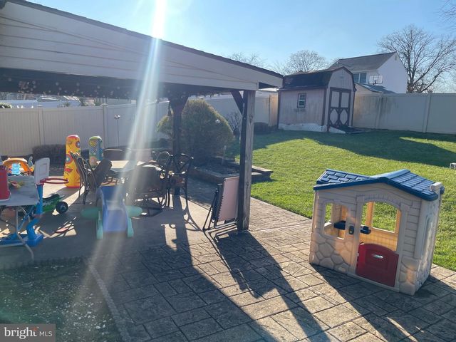 139 COOPERS KILL RD, Delran, NJ 08075