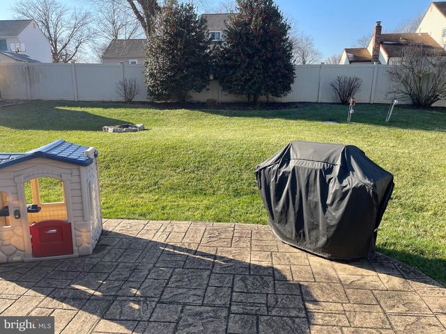 139 COOPERS KILL RD, Delran, NJ 08075