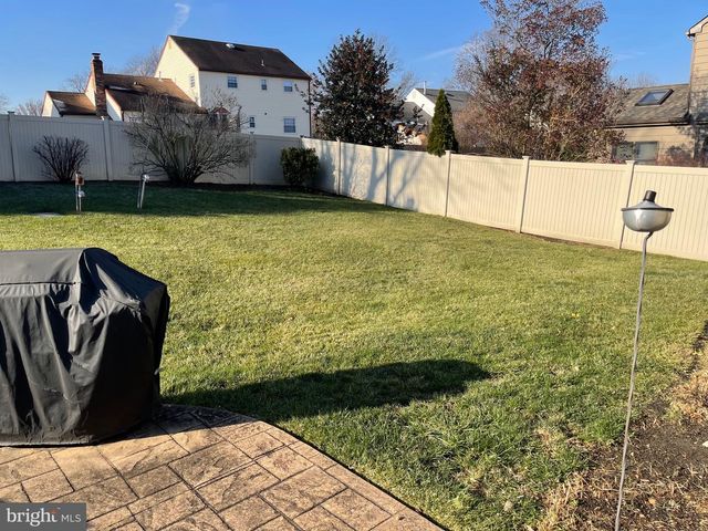 139 COOPERS KILL RD, Delran, NJ 08075