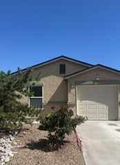 9623 Gemstone Road SW, Albuquerque, NM 87121