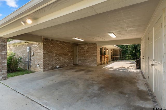 100 CR 4426, Mount Pleasant, TX 75455