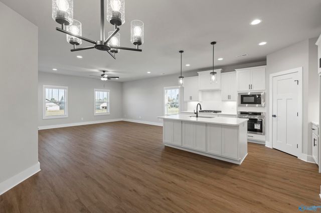 2114 Kanteen Street, Huntsville, AL 35811