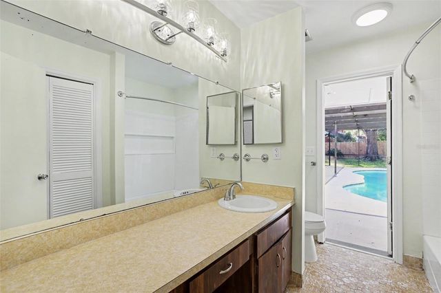 648 BUA DRIVE, Temple Terrace, FL 33617