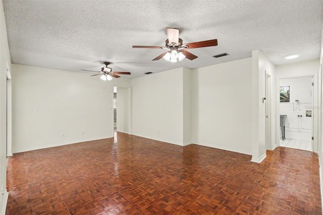 648 BUA DRIVE, Temple Terrace, FL 33617