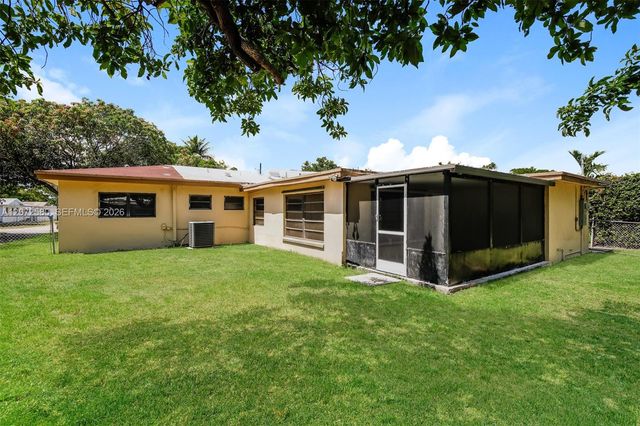 1761 NE 170th Street, North Miami Beach, FL 33162