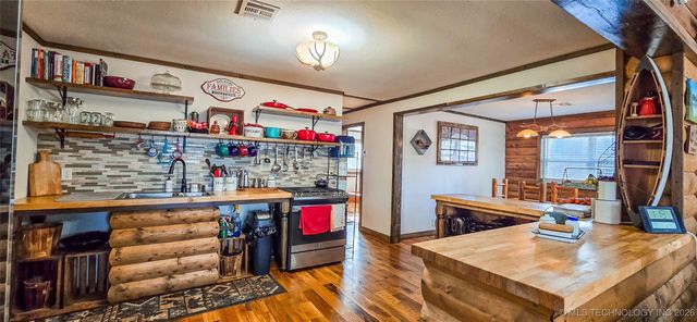 414397 E 1074 Road, Eufaula, OK 74432