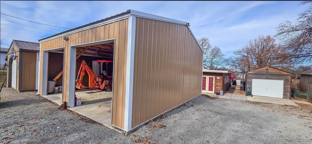 414397 E 1074 Road, Eufaula, OK 74432