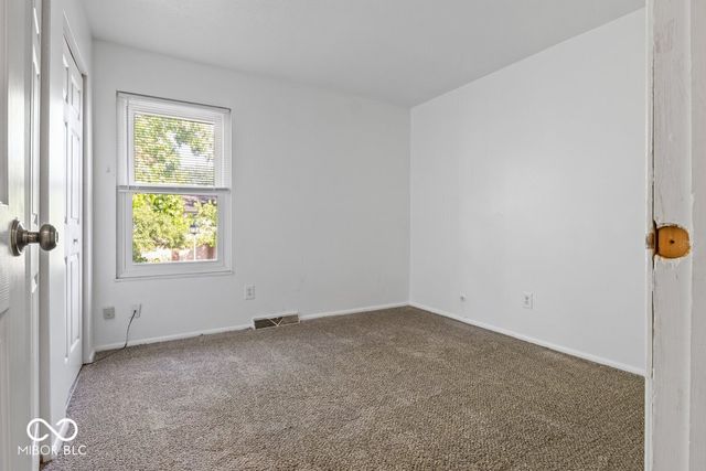 10064 Penrith Drive, Indianapolis, IN 46229