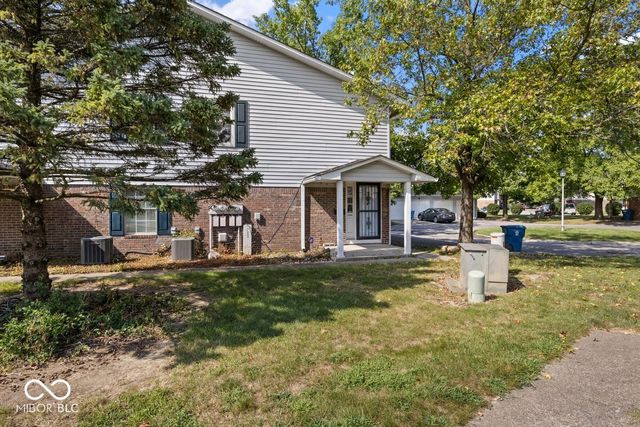 10064 Penrith Drive, Indianapolis, IN 46229