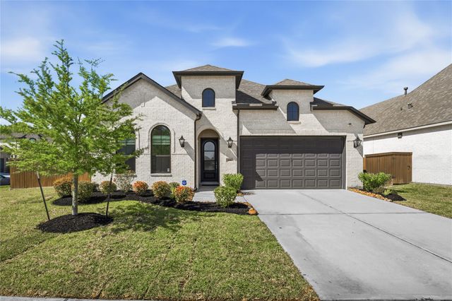 416 Bartlett Street, Webster, TX 77598