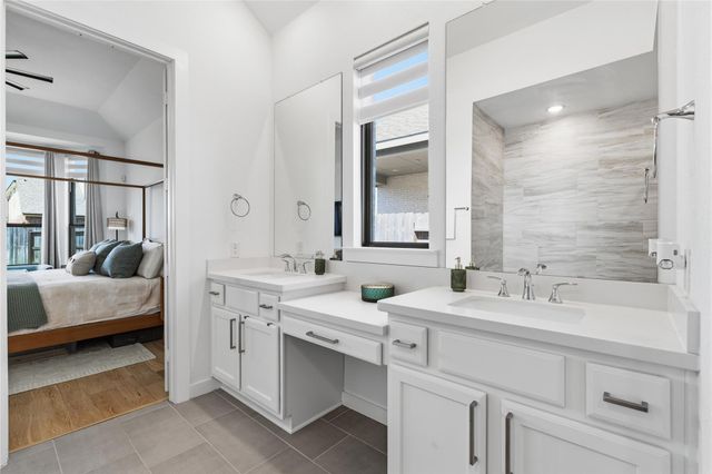 416 Bartlett Street, Webster, TX 77598