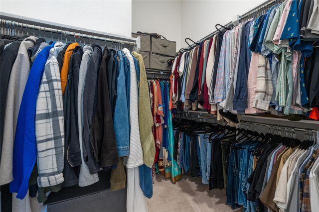 416 Bartlett Street, Webster, TX 77598