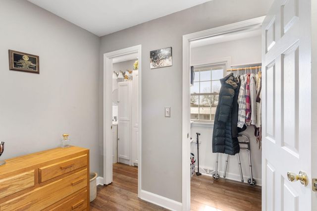 712 WEYLAND DR, Boonville, MO 65233