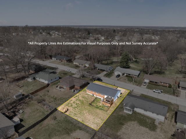 712 WEYLAND DR, Boonville, MO 65233