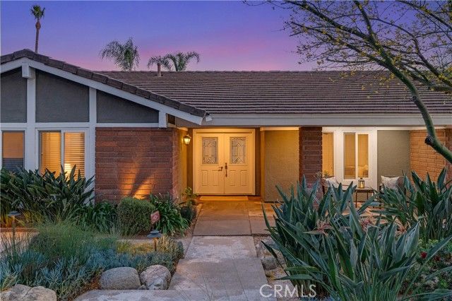 2120 Capuchin Way, Claremont, CA 91711