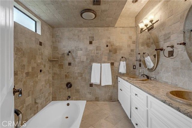 2120 Capuchin Way, Claremont, CA 91711