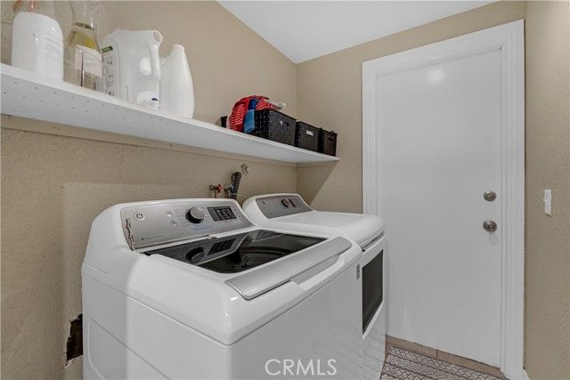 2120 Capuchin Way, Claremont, CA 91711