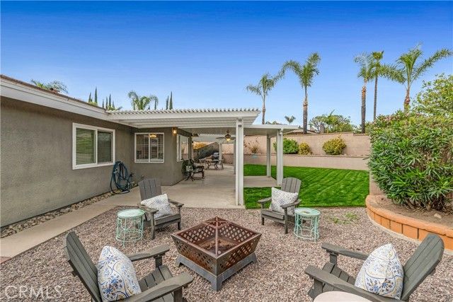 2120 Capuchin Way, Claremont, CA 91711