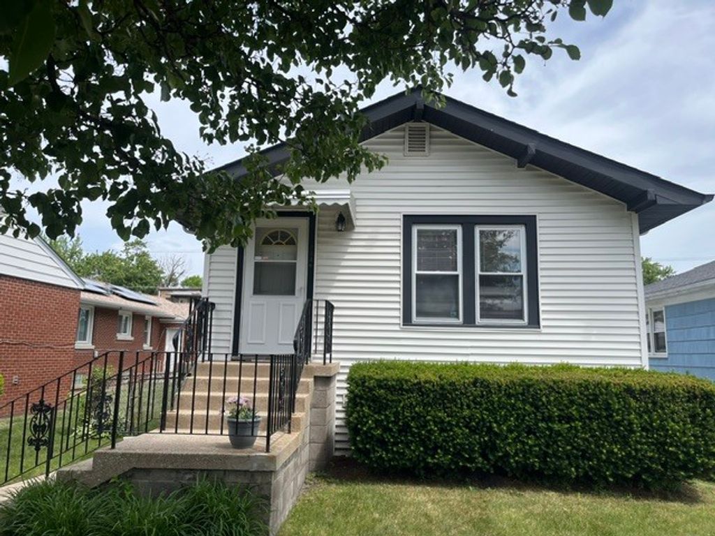 244 Webb Street, Calumet City, IL 60409