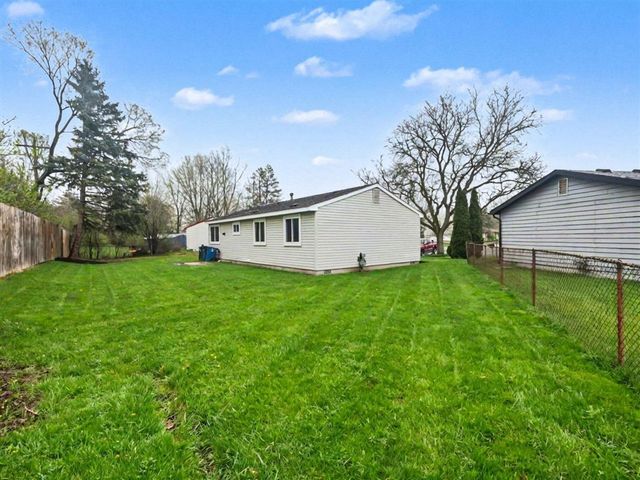 12 Faust Court, Ann Arbor, MI 48108