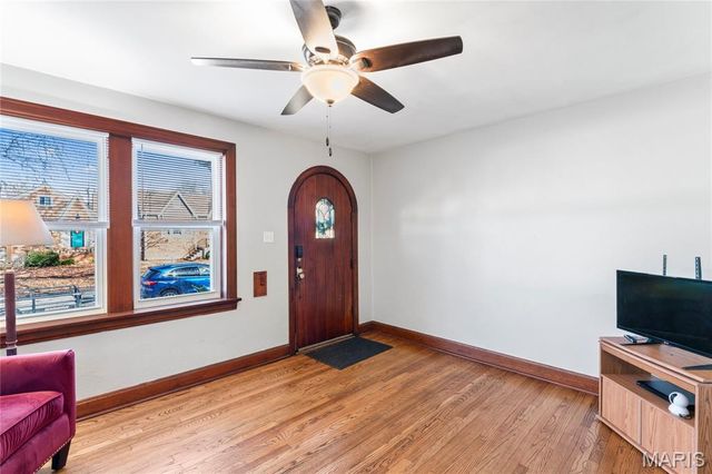 5518 Neosho Street, St Louis, MO 63109