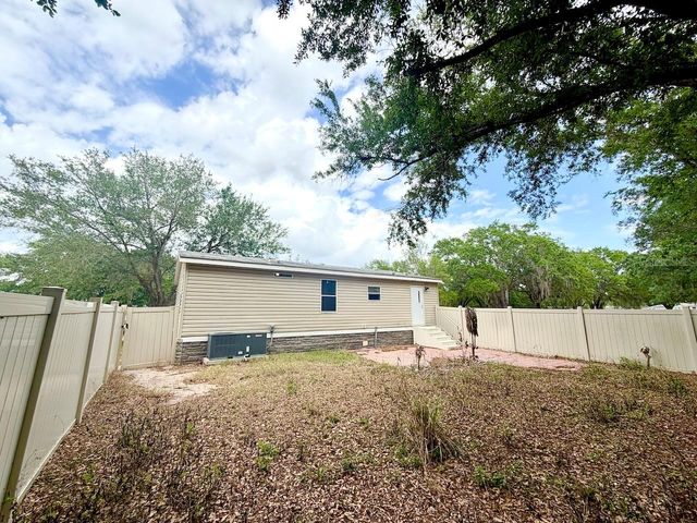 2115 BRUCE STREET, Lakeland, FL 33801