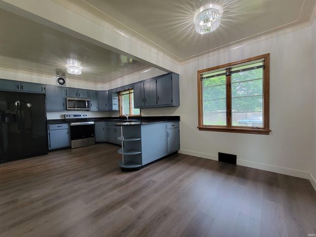 107 W Liberty Street, Butler, IN 46721