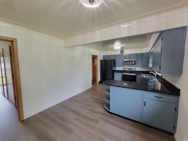 107 W Liberty Street, Butler, IN 46721