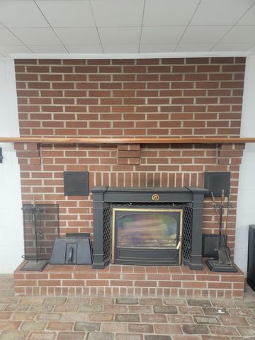 107 W Liberty Street, Butler, IN 46721