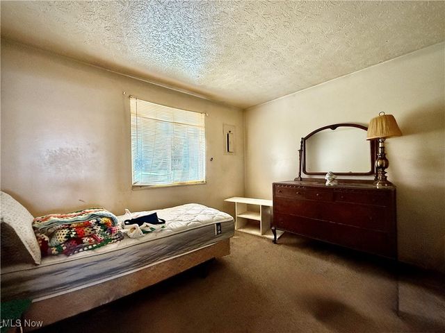 978 Silver Meadows Drive, Kent, OH 44240