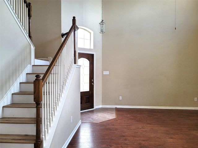 26319 Longview Creek Drive, Katy, TX 77494