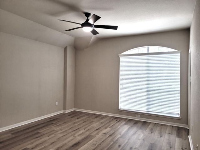 26319 Longview Creek Drive, Katy, TX 77494