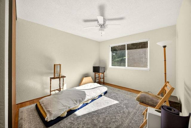 1872 Hope Street, Ashland, OR 97520