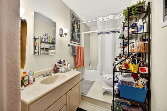 1872 Hope Street, Ashland, OR 97520