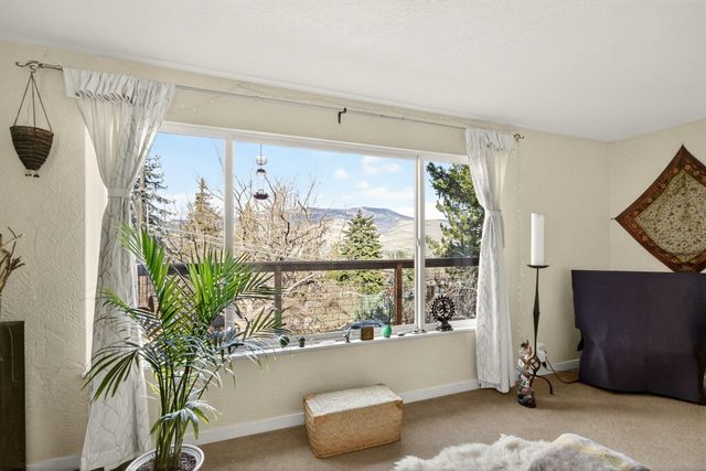 1872 Hope Street, Ashland, OR 97520