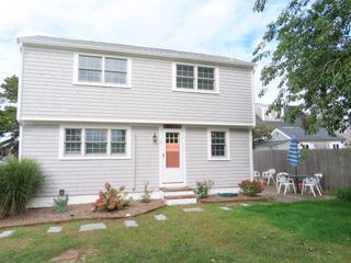 24 Honeysuckle Lane, Dennis, MA 02639