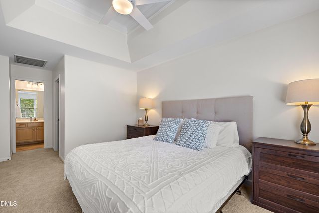 8708 Erinsbrook Drive, Raleigh, NC 27617