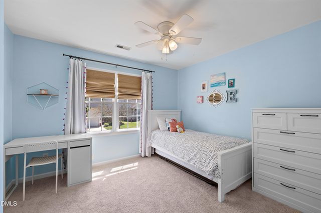 8708 Erinsbrook Drive, Raleigh, NC 27617