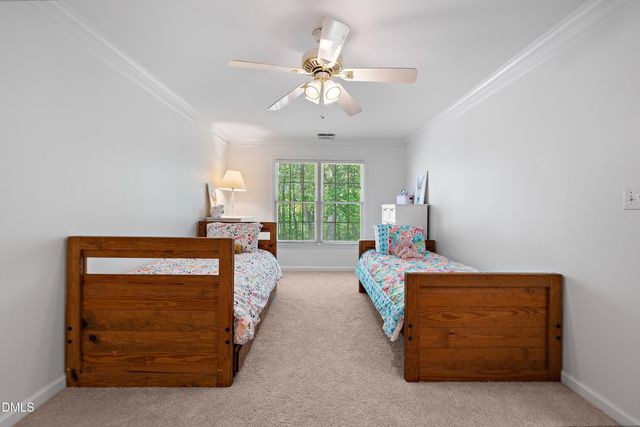 8708 Erinsbrook Drive, Raleigh, NC 27617