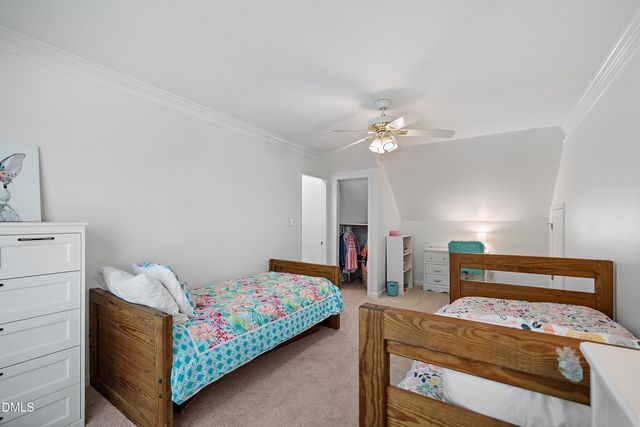 8708 Erinsbrook Drive, Raleigh, NC 27617