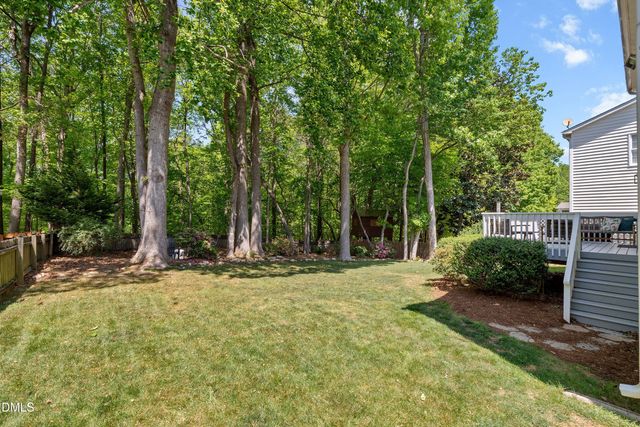 8708 Erinsbrook Drive, Raleigh, NC 27617