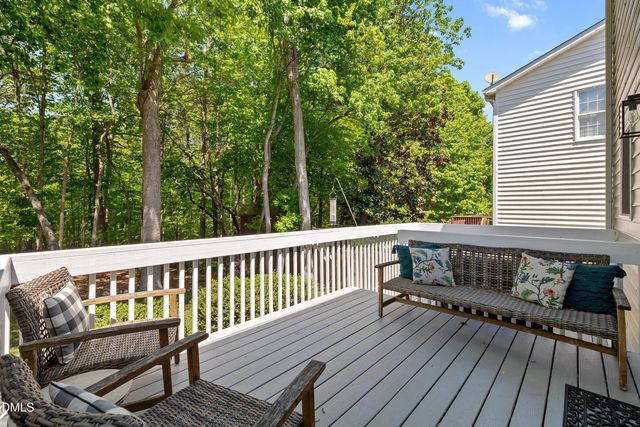 8708 Erinsbrook Drive, Raleigh, NC 27617