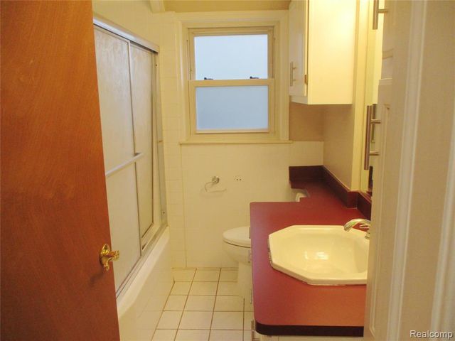 17771 Wexford Street, Roseville, MI 48066