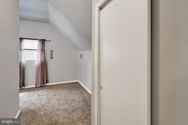369 W KING ST, Pottstown, PA 19464