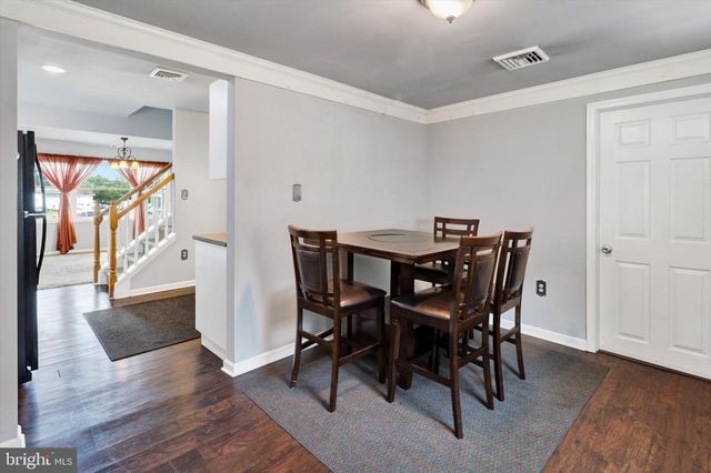 369 W KING ST, Pottstown, PA 19464